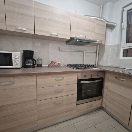 City Center Apartment Bucarest Esterno foto