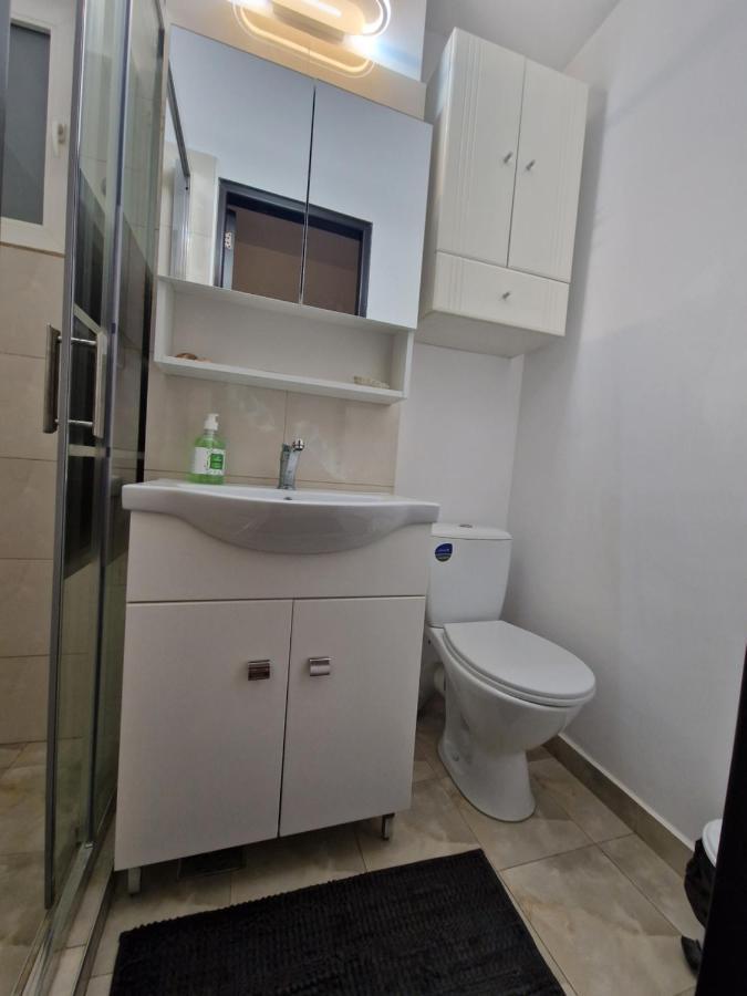 City Center Apartment Bucarest Esterno foto