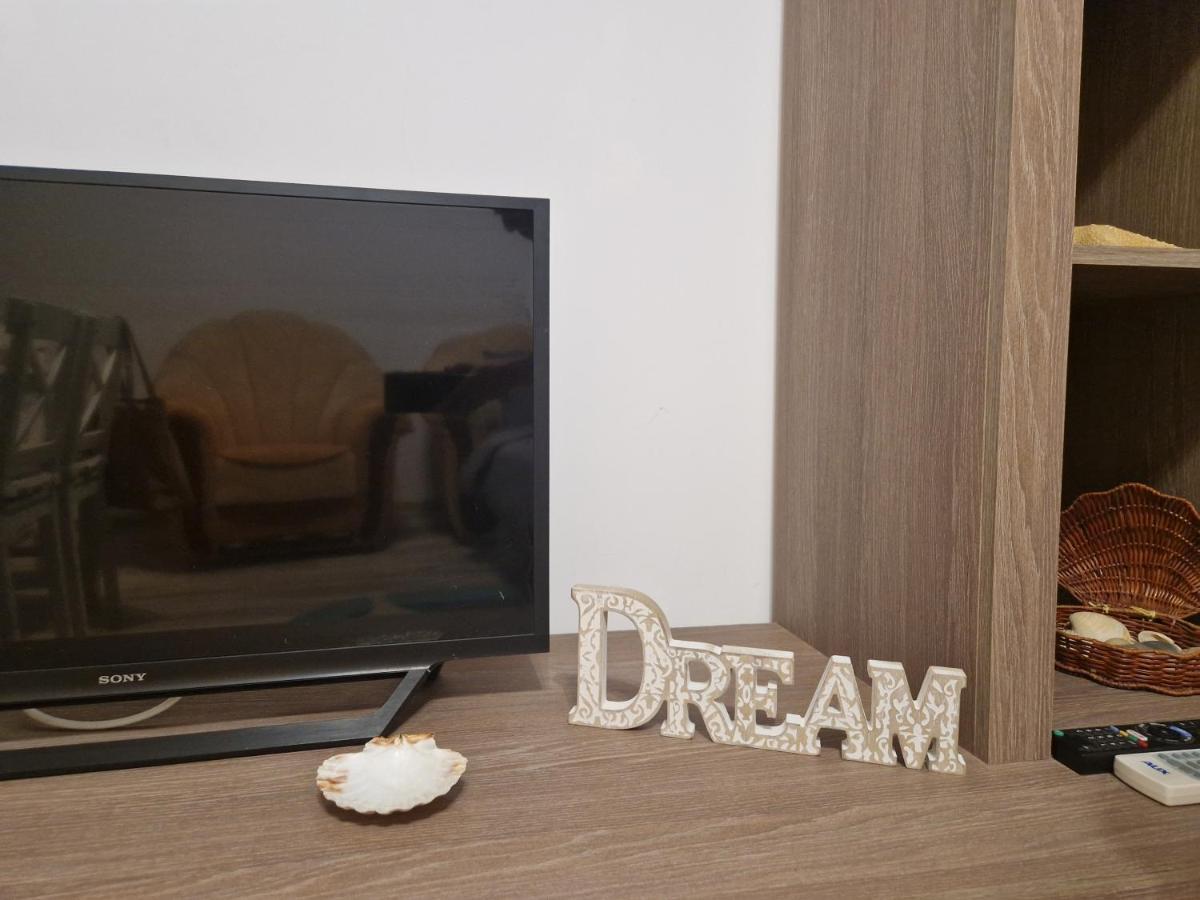 City Center Apartment Bucarest Esterno foto