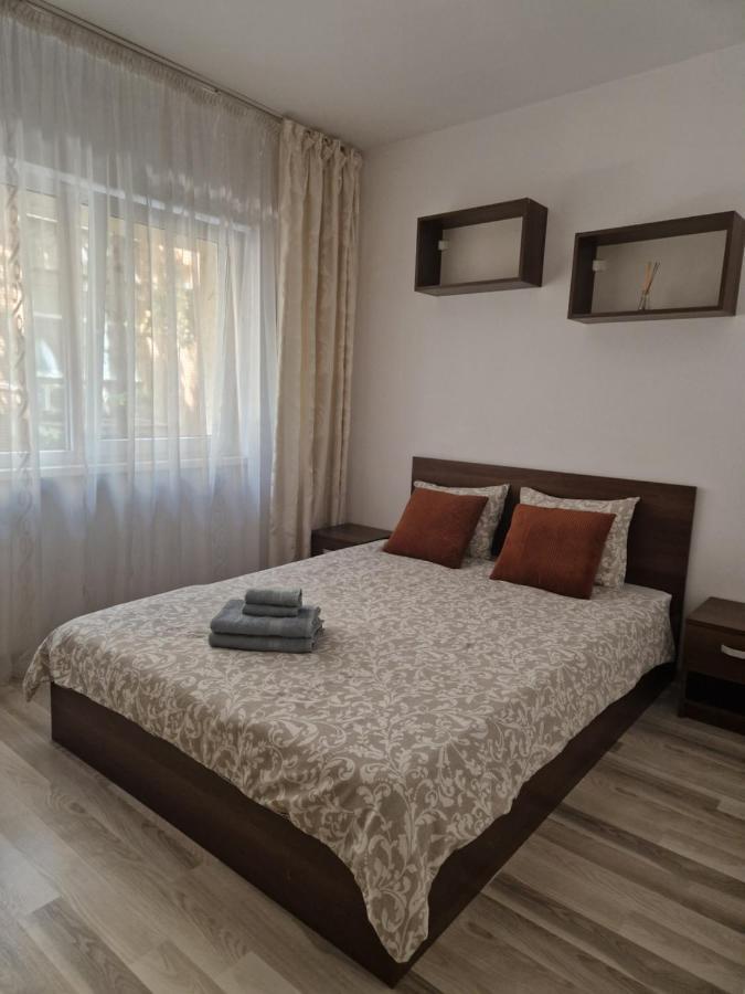 City Center Apartment Bucarest Esterno foto